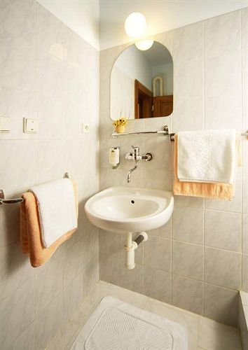 Henrietta 3* Prag